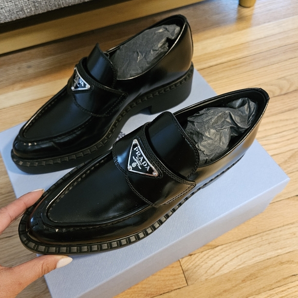 PRADA LOAFERS - Picture 3 of 7